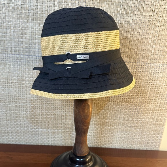 🌟HP🌟NWOT Black & Tan Straw & Ribbon Summer Bucket Hat by Sun n Sand OSFM - Picture 3 of 10